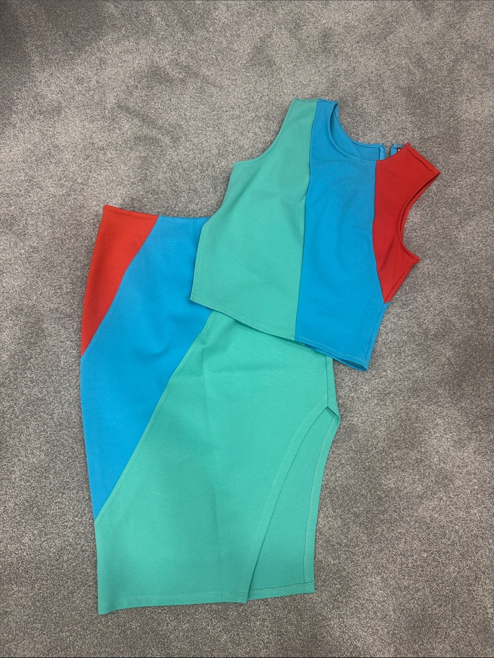 STAUD Colorblock matching Set in Teal, Turquoise & Red